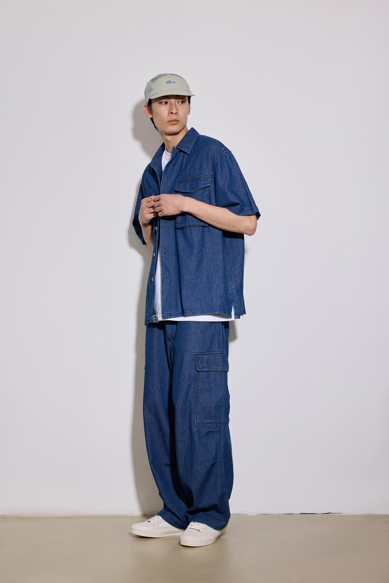 ASTLEY NEON - WHITE NYLON