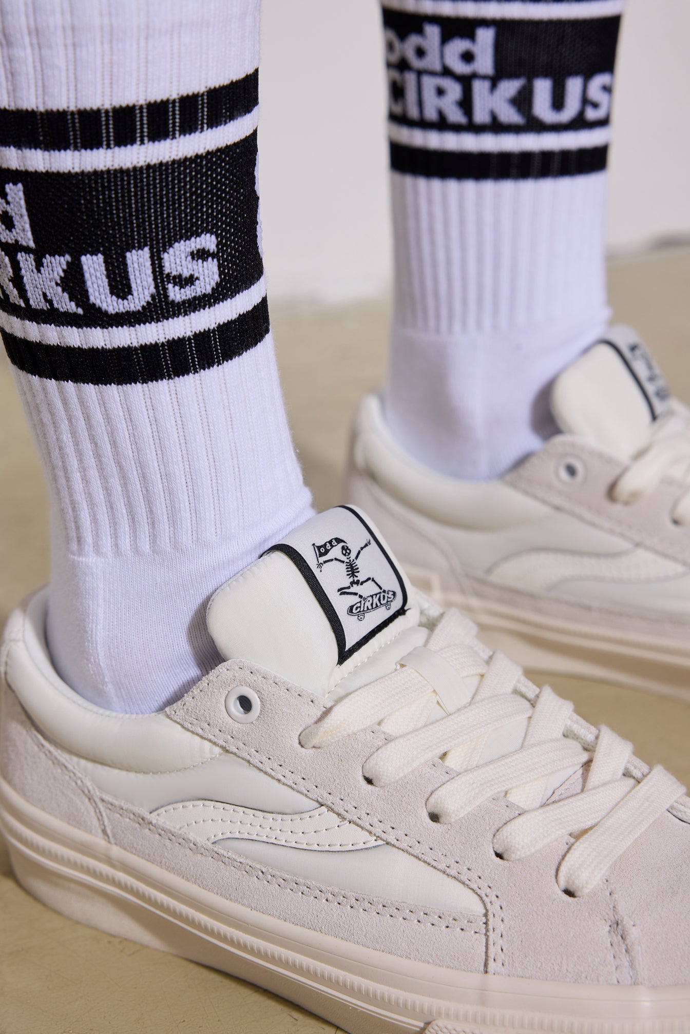 ASTLEY NEON - WHITE NYLON